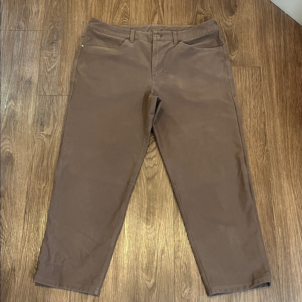 lululemon athletica Men's Tan Chinos
